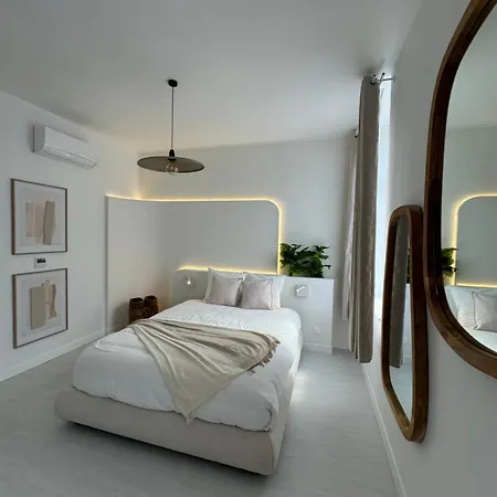 Capsule Cine Glisse - Cinema - Balneo - Garage Villa Roubaix