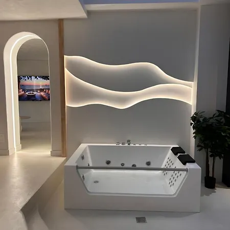 Capsule Cine Glisse - Cinema - Balneo - Garage Villa *