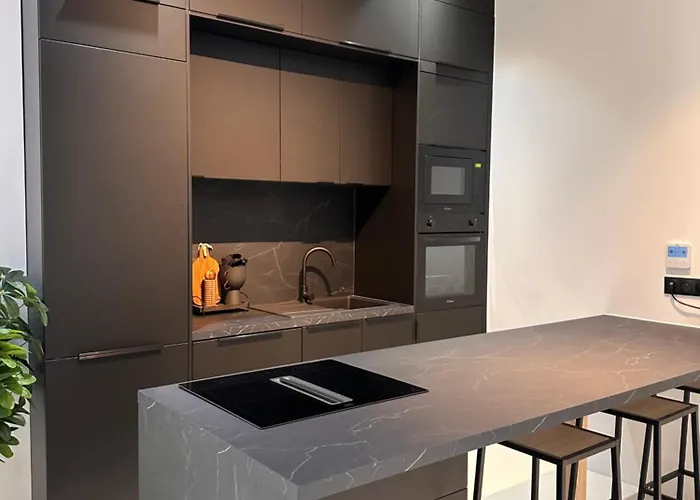 Capsule Ciné Glisse - Cinéma - Balnéo - Garage Villa Roubaix