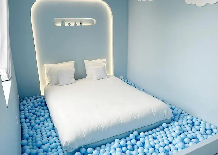 Capsule Ciné Glisse - Cinéma - Balnéo - Garage Roubaix